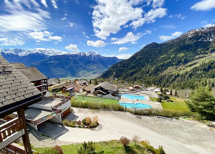 Vue Imprenable, Terrasse & Acces Bains Apartment